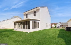 206 HOLIDAY CITY BOULEVARD, WILLIAMSTOWN, NJ 08094