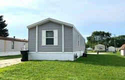 613 Linda Lane, Lynwood, IL 60411