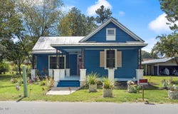 104 W Trent Street, Trenton, NC 28585