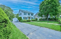 246 Manning St, Needham, MA 02492