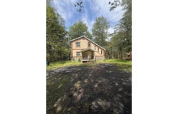 9737 Cardinal Lane, Tobyhanna, PA 18466