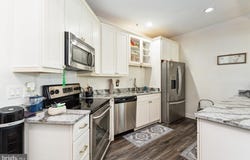 200 EDELEN STATION PLACE, LA PLATA, MD 20646