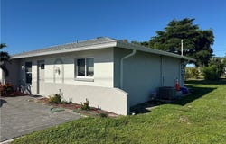 806-808 Andalusia Boulevard, Cape Coral, FL 33909