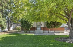 135 Davis Ave, Nampa, ID 83651