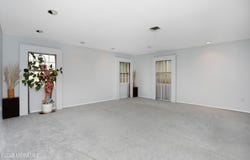4 Dawn Way, Aberdeen, NJ 07747