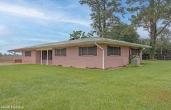 1706 Fuselier Road, Arnaudville, LA 70512