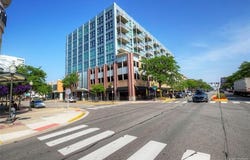 100 W 5TH ST, Royal Oak, MI 48067