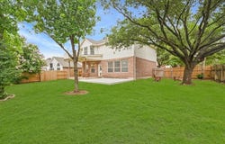 8613 Glen Canyon DR, Round Rock, TX 78681