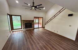 1908 Stolley Park Circle, Grand Island, NE 68803