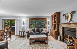 1415 Kingswood Ponds Road, Eagan, MN 55122