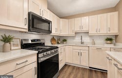 1300 ARMY NAVY Drive, ARLINGTON, VA 22202