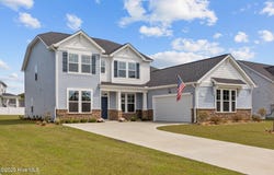 260 E Red Head Circle, Sneads Ferry, NC 28460