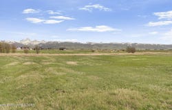 2413 DAYDREAM Drive, Tetonia, ID 83452