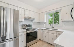 1135 Glendon Street N, Maplewood, MN 55119