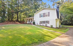 1902 BUTTERCUP DRIVE, HOOVER, AL 35226