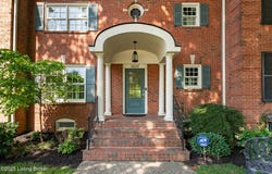 6624 Deep Creek Dr, Prospect, KY 40059