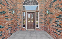 712 Regalwood Drive, DeSoto, TX 75115