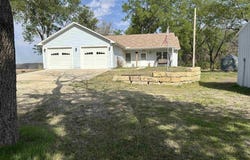 1781 Priboth Road, Manhattan, KS 66502