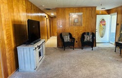 230 W Lafayette Street, Staunton, IL 62088