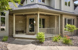 1213 SYMPHONY Boulevard, NEENAH, WI 54952