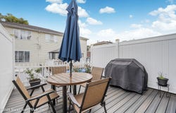39 Simmons Loop, Staten Island, NY 10314