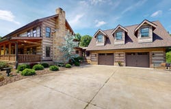 8 Abby Lane, Barboursville, WV 25504