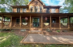 5800 Smith Grove Road, Burkesville, KY 42717