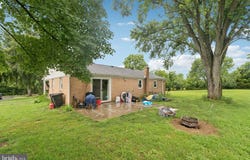 1440 OLD CHARLES TOWN ROAD, BERRYVILLE, VA 22611