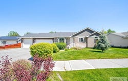 3845 E Ridgeview Circle, Ammon, ID 83406