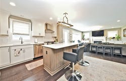 6409 Ward Road, Wheatfield, NY 14132