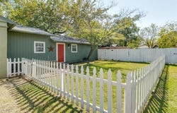 424 E Worth Street, Grapevine, TX 76051