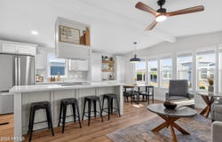 5735 E MCDOWELL Road, Mesa, AZ 85215