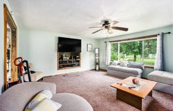 1027 E Railroad Street, Hastings, MI 49058