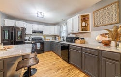 1628 SPRUCE Street, Quincy, IL 62301