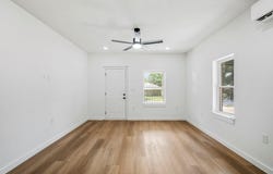 934 S New Avenue, Springfield, MO 65806