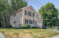 14 Beaujolais Drive, Nashua, NH 03062