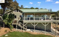 11020 Homestead LN, Penn Valley, CA 95946