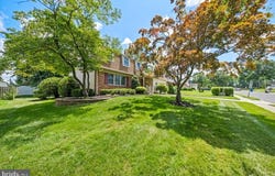 5 EVERINGTON ROAD, MARLTON, NJ 08053