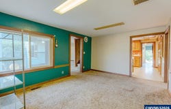 43304 Ames Creek Rd, Sweet Home, OR 97386