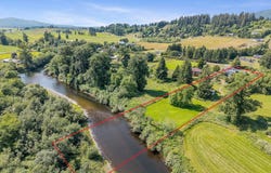 9065 TRASK RIVER RD, Tillamook, OR 97141