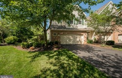 274 CHERRY LN #32, KENNETT SQUARE, PA 19348