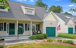 12 Royal Lane, Raymond, NH 03077
