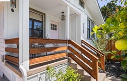 3360 Arizona St, Oakland, CA 94602