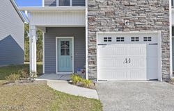 345 S Stingray Lane, Sneads Ferry, NC 28460