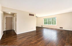 670 E Fox Hills Drive, Bloomfield, MI 48304