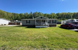 417 Overton Circle, PRINCETON, WV 24740