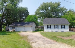 601 10th Avenue E, Durand, WI 54736
