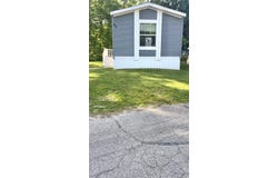 7604 Red Arrow Highway, Watervliet, MI 49098