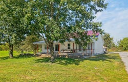 8767 NW Old Highway 36, Cameron, MO 64429