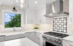 4749 S Pleasantview Road, Harbor Springs, MI 49740